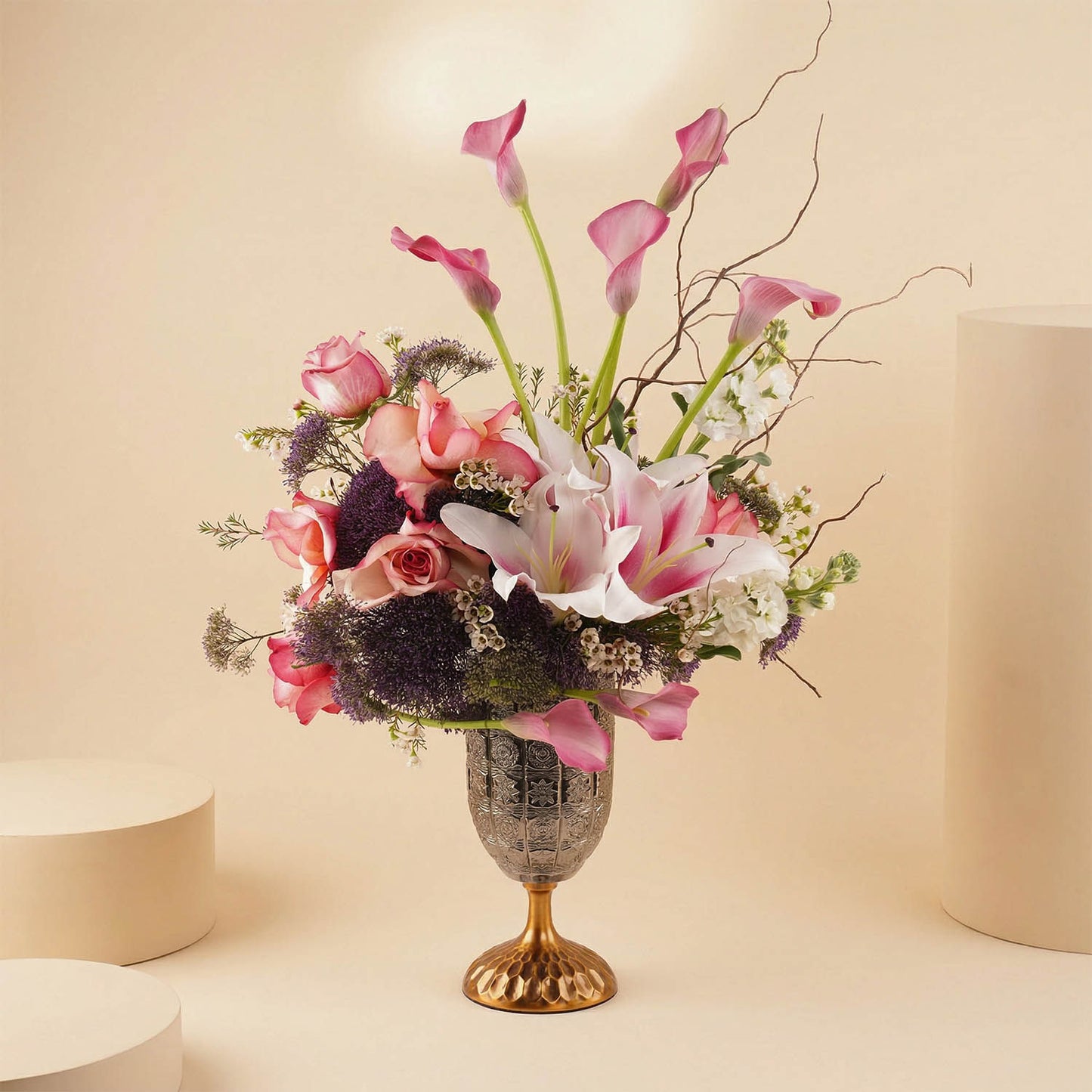 Elite Lily Vase