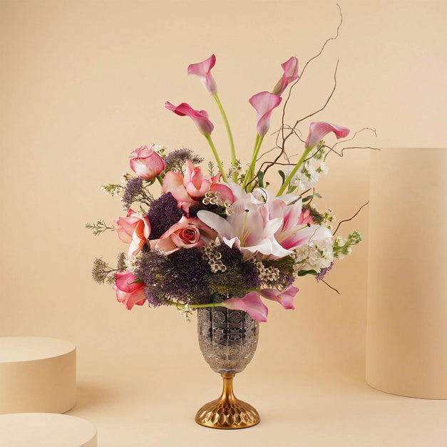 Elite Lily Vase