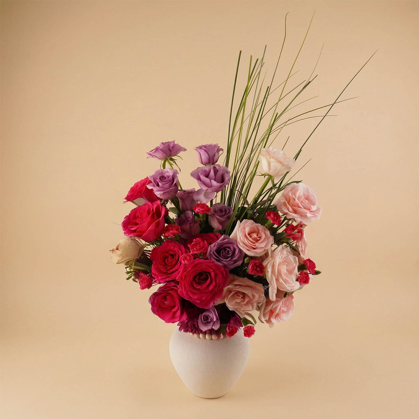 Roses Touch Chic Flower Vase