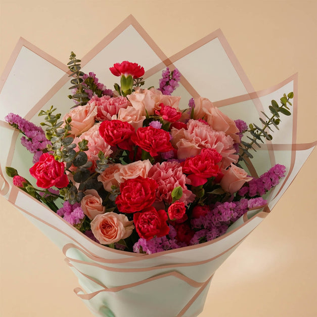 Prestigious Carnation Flower Bouquet