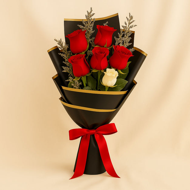 طقم هدايا رومانسي | ورد و كيك و دبدوب