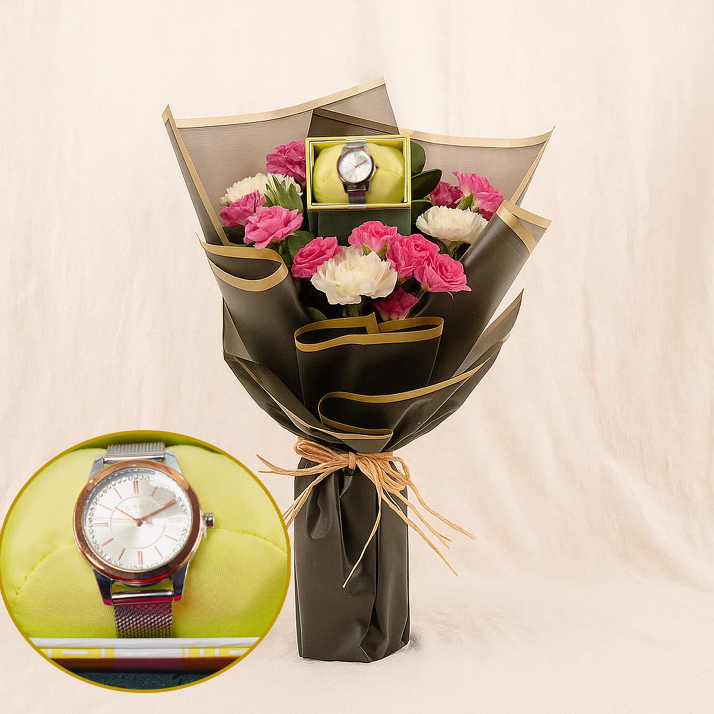 باقة ورد زهرية مع ساعة اسبيريت نسائية