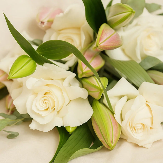 Mixed Roses & Lilies Hand Bouquet for Her