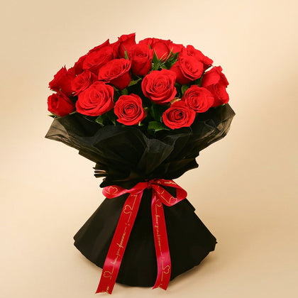 Red Rose Elegance LED Wrapping Bouquet