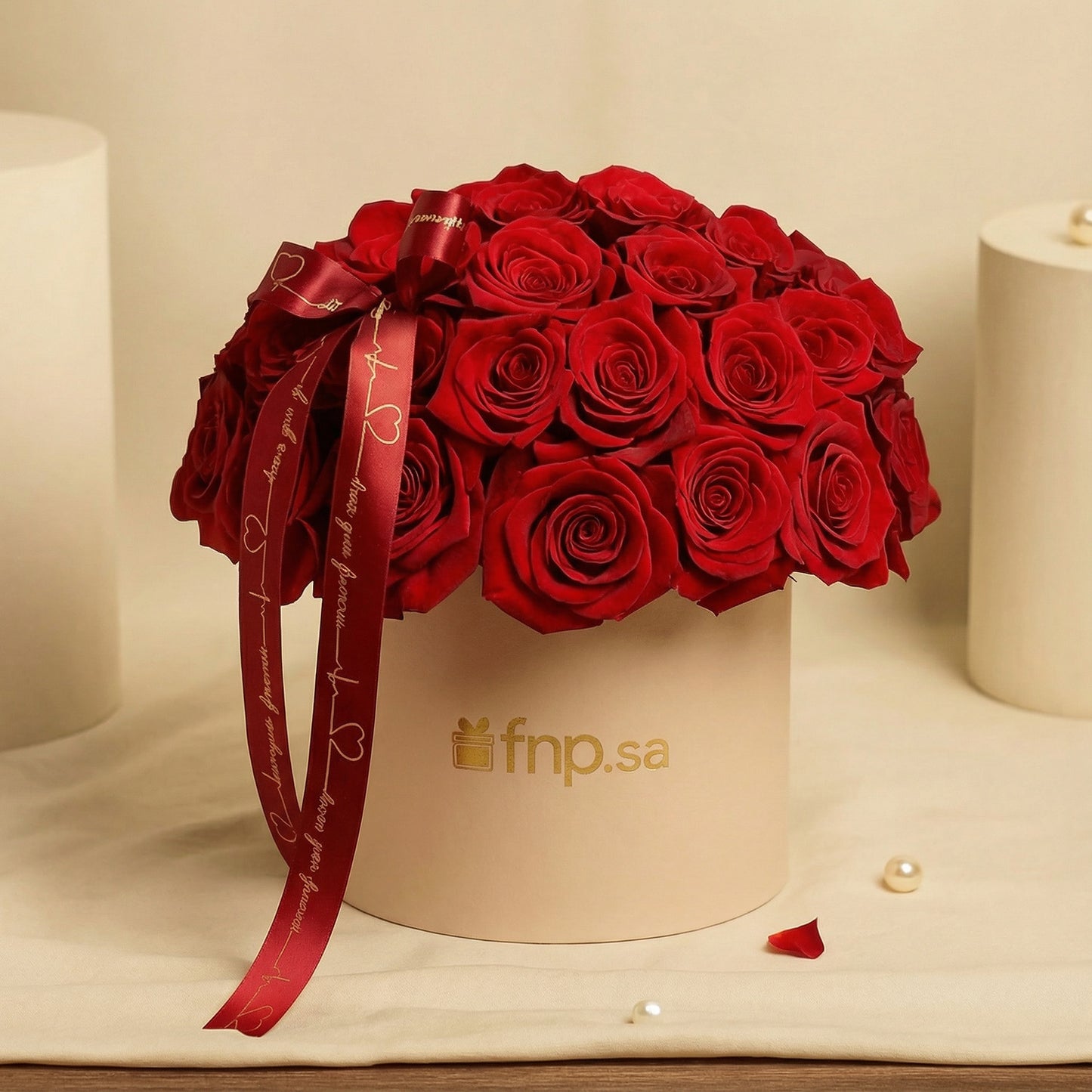 Love’s Kiss Red Roses Box