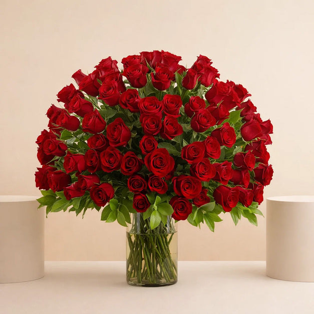 100 Roses Amazing Glass Vase