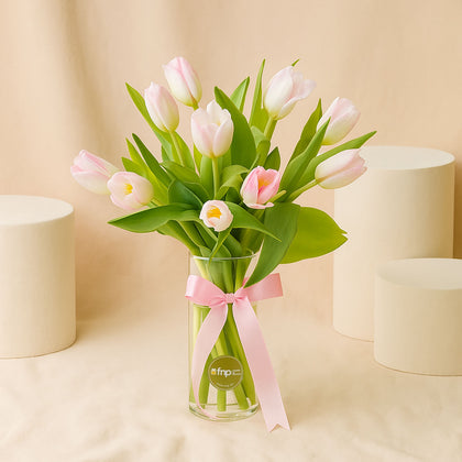 Amal | Pink Tulip Vase