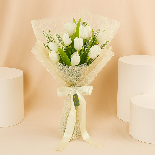 Riqa | White Tulips Bouquet