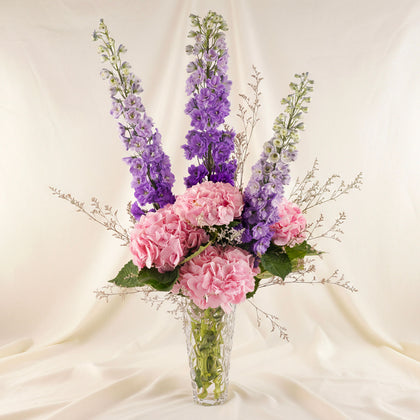 مزهرية رقة هيدرانجيا و دلفينيوم