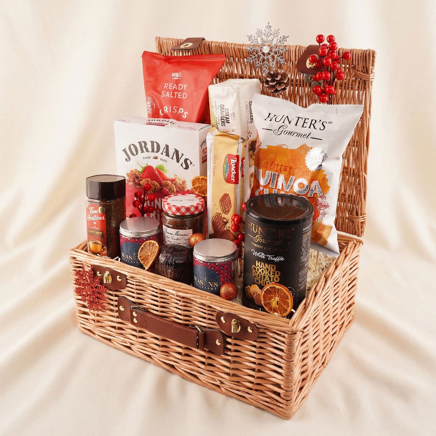 سلة هدايا بريميوم موسم الفرح