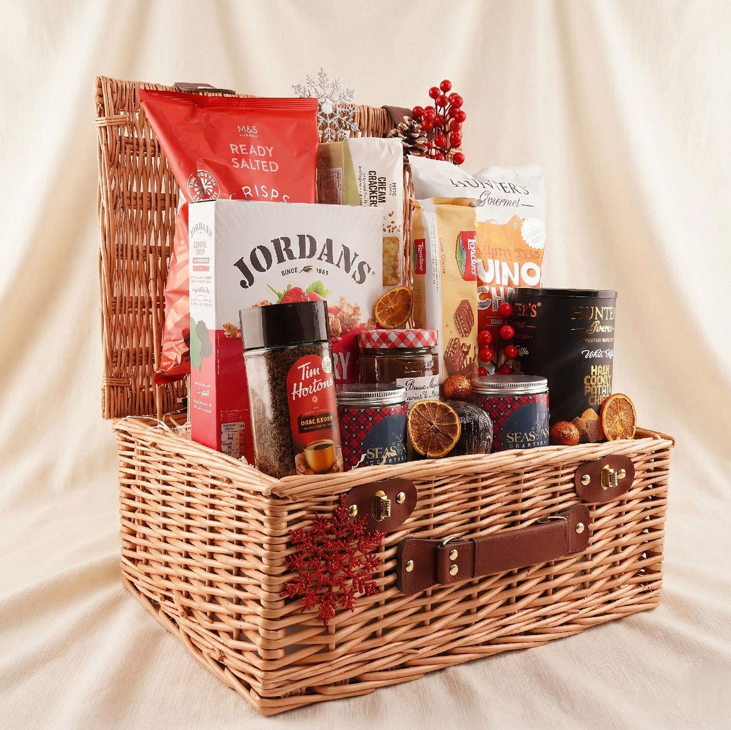 سلة هدايا بريميوم موسم الفرح