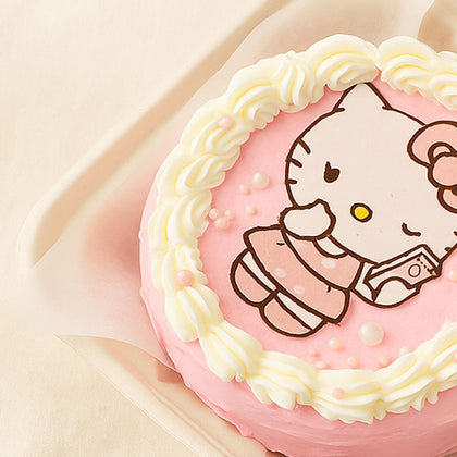 كيكة اطفال هيللو كيتي صغيرة