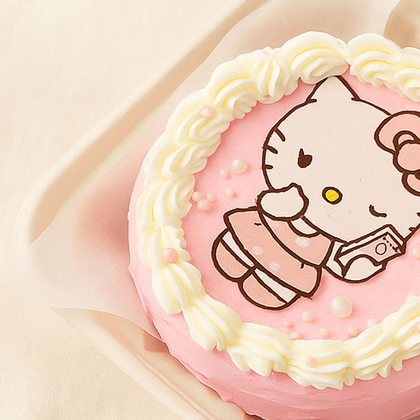 كيكة اطفال هيللو كيتي صغيرة