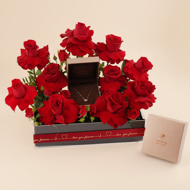 KOOHEJI Diamond Heart Gold Necklace & Valentine Roses 