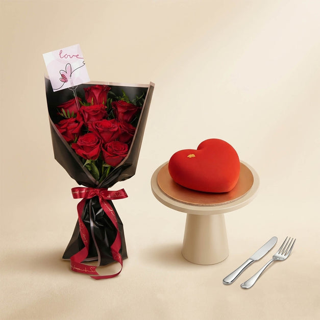 Red Rose Bouquet n Heart Shape Cake