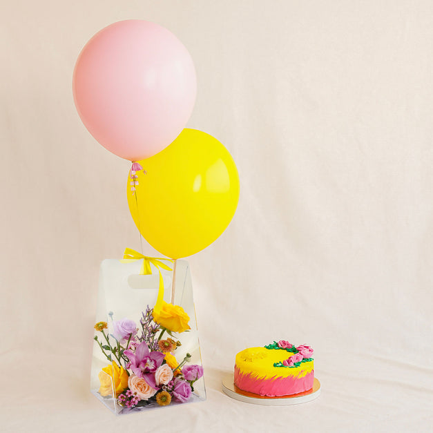 كومبو كيك وورد و بالونات بهجة