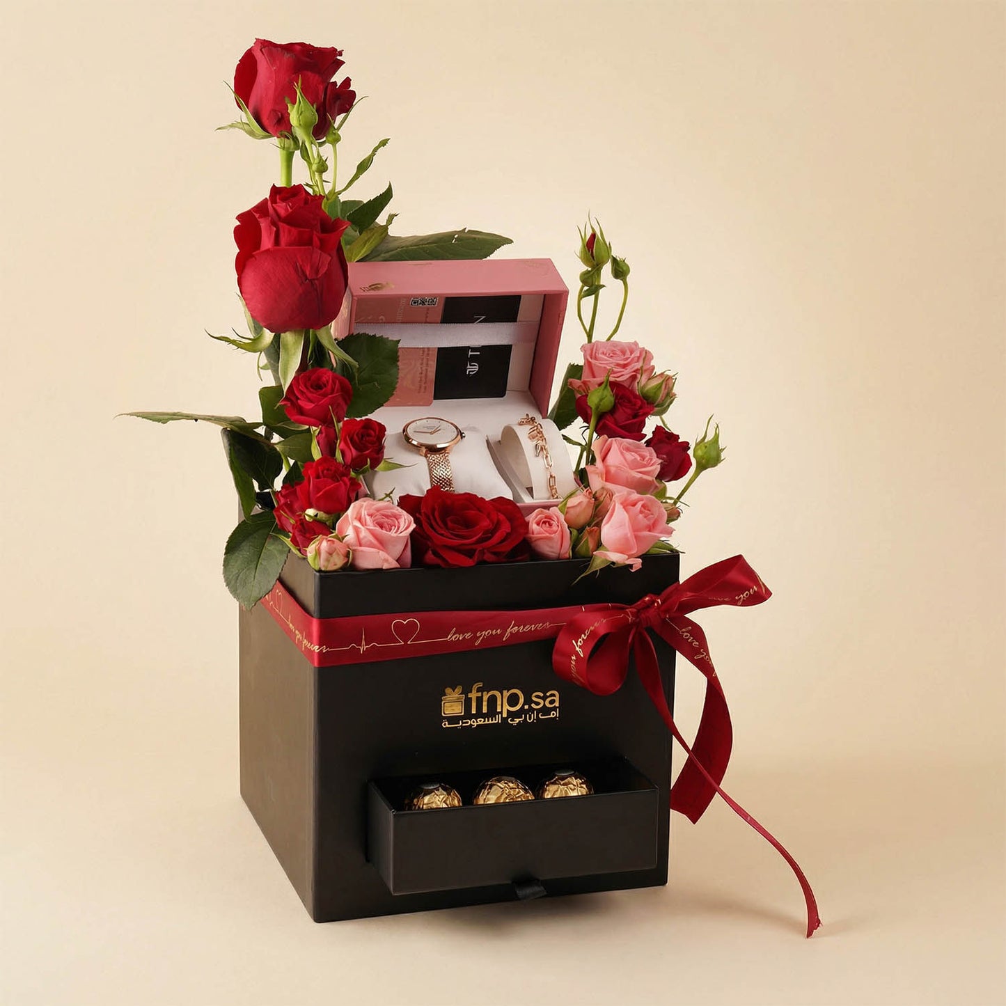 ورد و طقم ساعة تيتان نسائية | أنتِ عالمي