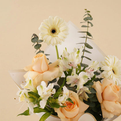 Peaceful Wishes Flower Bouquet