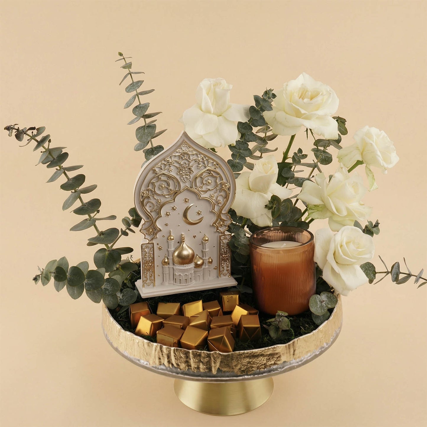 Ramadan Golden Rose Stand with Chocolate