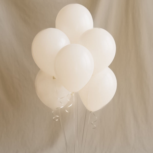 طقم بالونات هيليوم لون ابيض