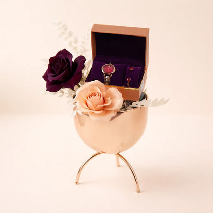 طقم هدايا تيتان مع مزهرية ورد دائم