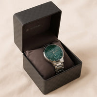 ساعة يد نسائية تيتان كاجوال مع باقة ورد