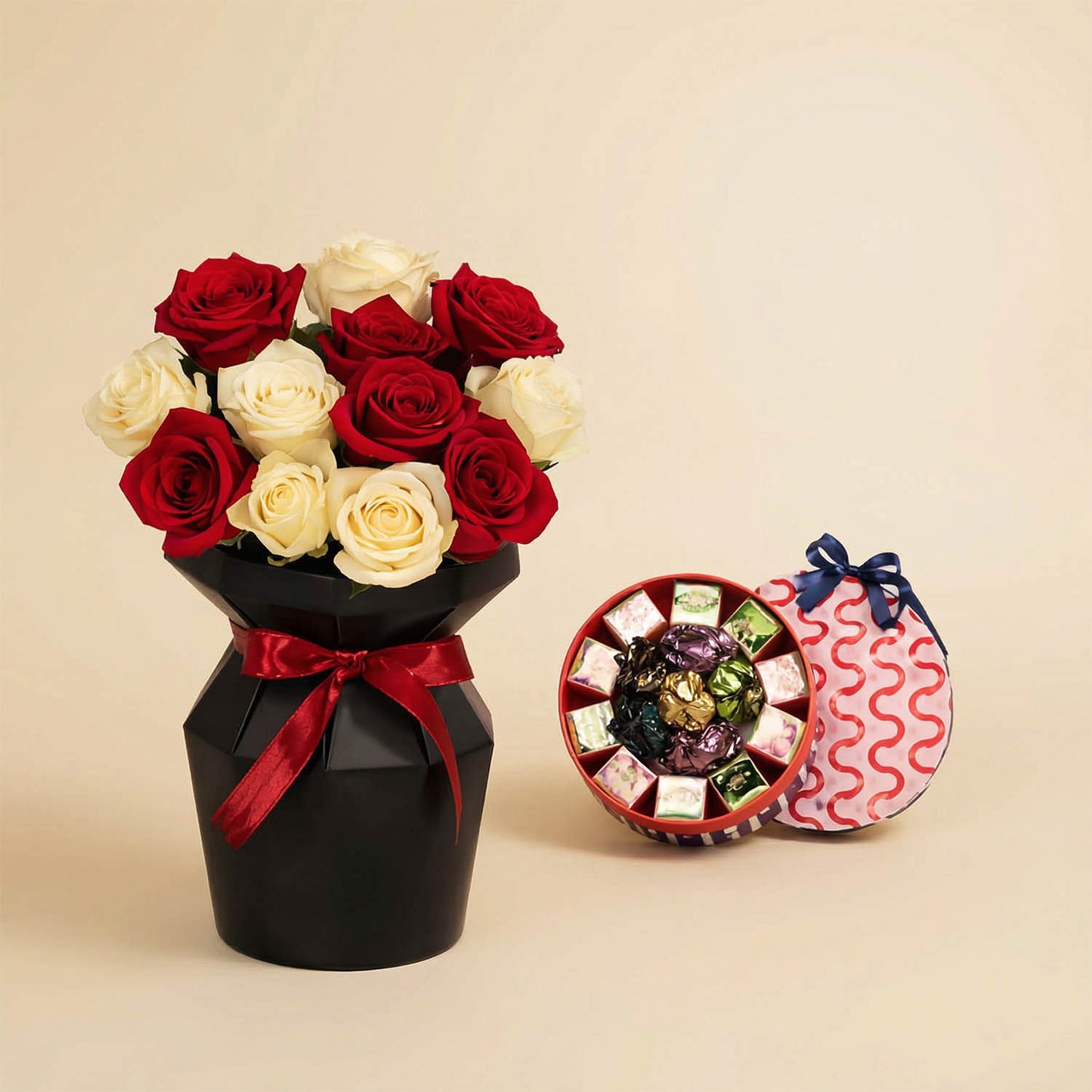 بوكيه ورد الفالنتاين و شوكولاتة فينشي