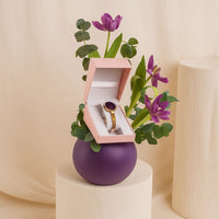 جمال البنفسج | فازة ورد و ساعة راغا شو ستوبر نسائية