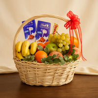 سلة فواكه مشكلة مع شوكولاته