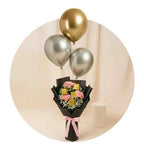 ورد مع بالونات