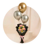 ورد مع بالونات