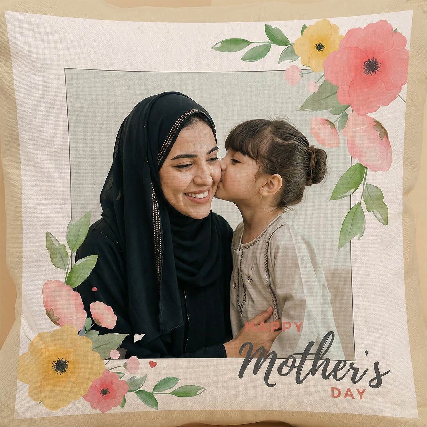 لحظات مع أمي | طقم هدايا مخدة و كوب