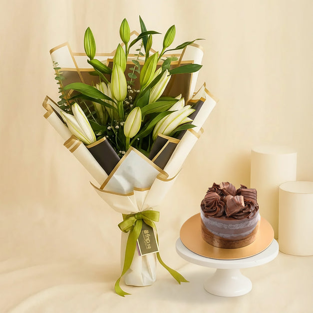 Mini White Lily Bouquet