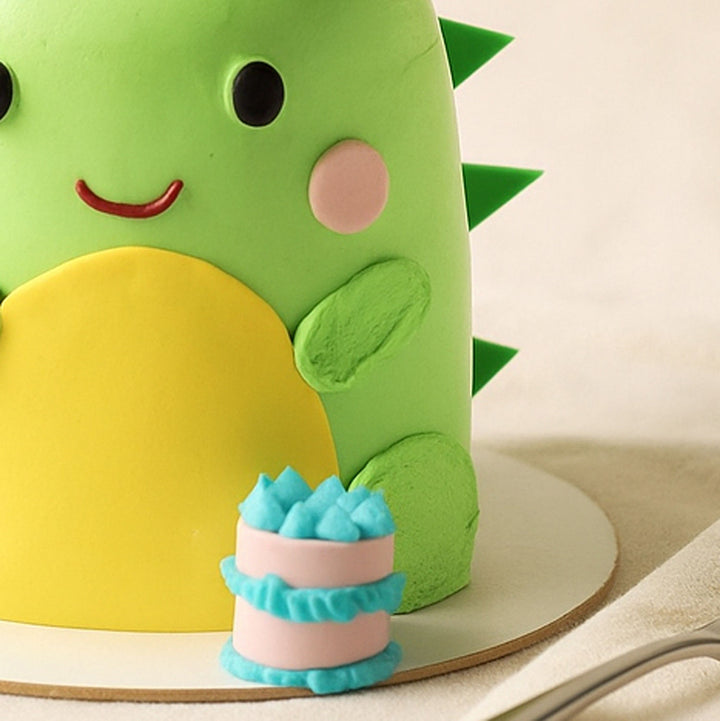 Green Dinosaur Kids Cake
