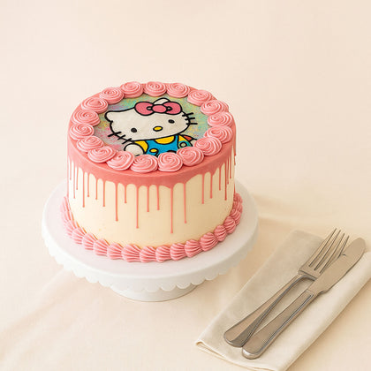 Hello Kitty Designed Cake For Girls
