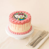Hello Kitty Designed Cake For Girls