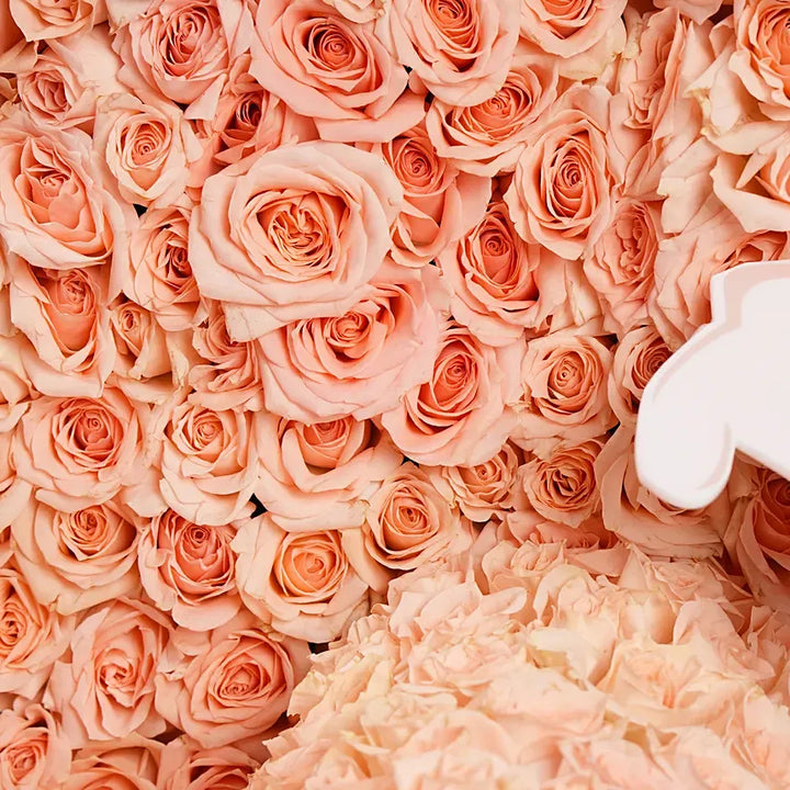 باقة ورد كبيرة شكل دمية لابوبو