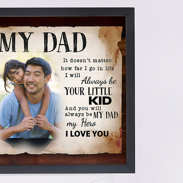 إطار لوحة جدارية مع رسالة هدية للأب