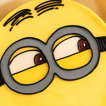 Minion Face Mini Cake For Kids